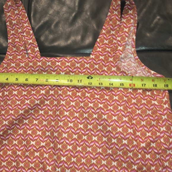 ‼️LAST CHANCE ‼️ A.n.a || NWT || Retro Geo Red Cropped Tank Top - Picture 5 of 8